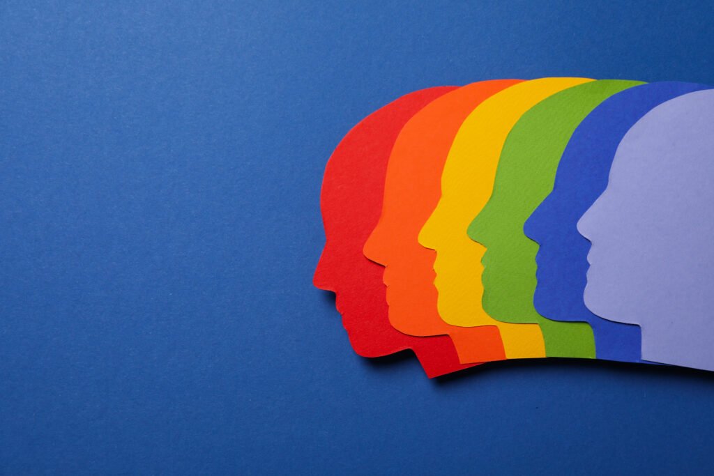 Illustratie van diverse profielen in regenboogkleuren